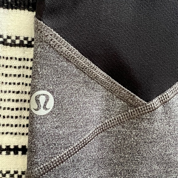 Lululemon Pace Rival Crop - Picture 7 of 10
